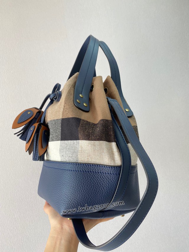 Burberry專門店新款Canvas格紋水桶包 巴寶莉肩背斜挎女包 yxb1267